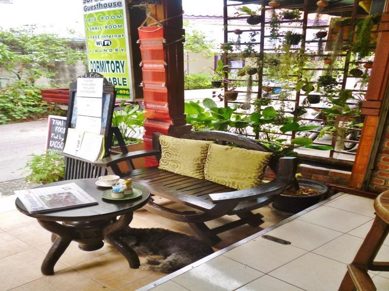 Soisabai Guesthouse Чиангмай Экстерьер фото
